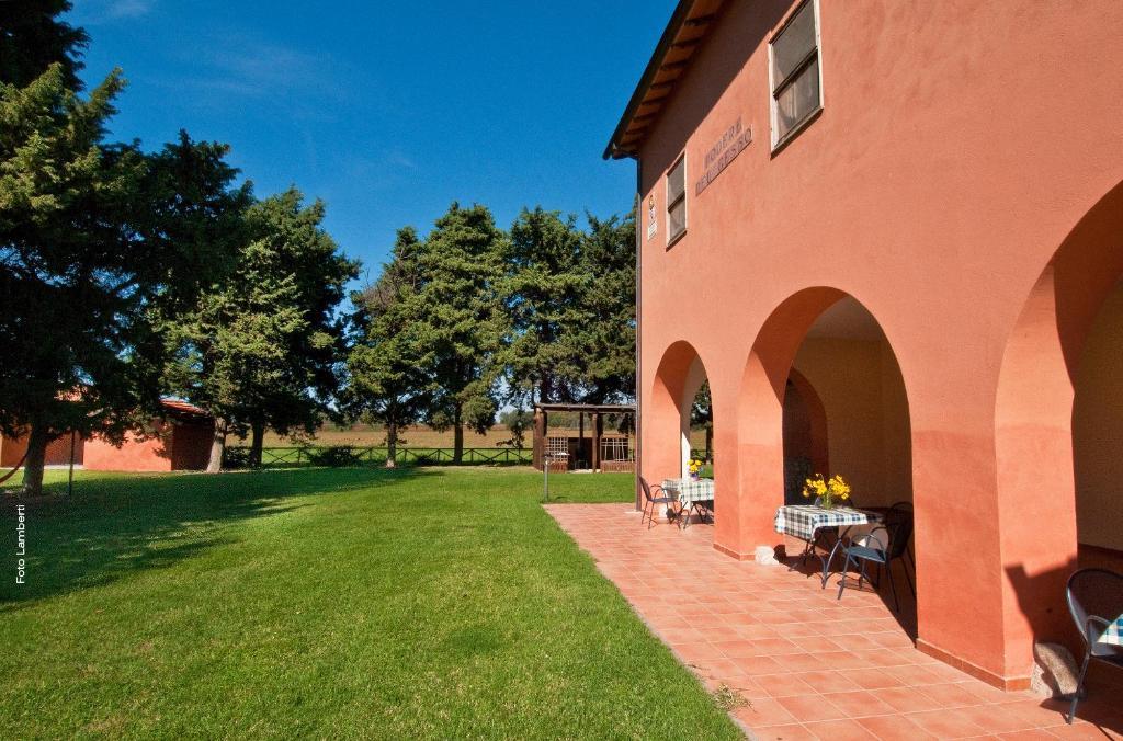 Podere Del Gesso تاركوينيا الغرفة الصورة